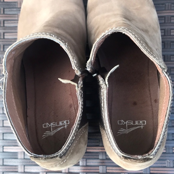 Dansko Shirley Tan Wedge bootie - Picture 9 of 12